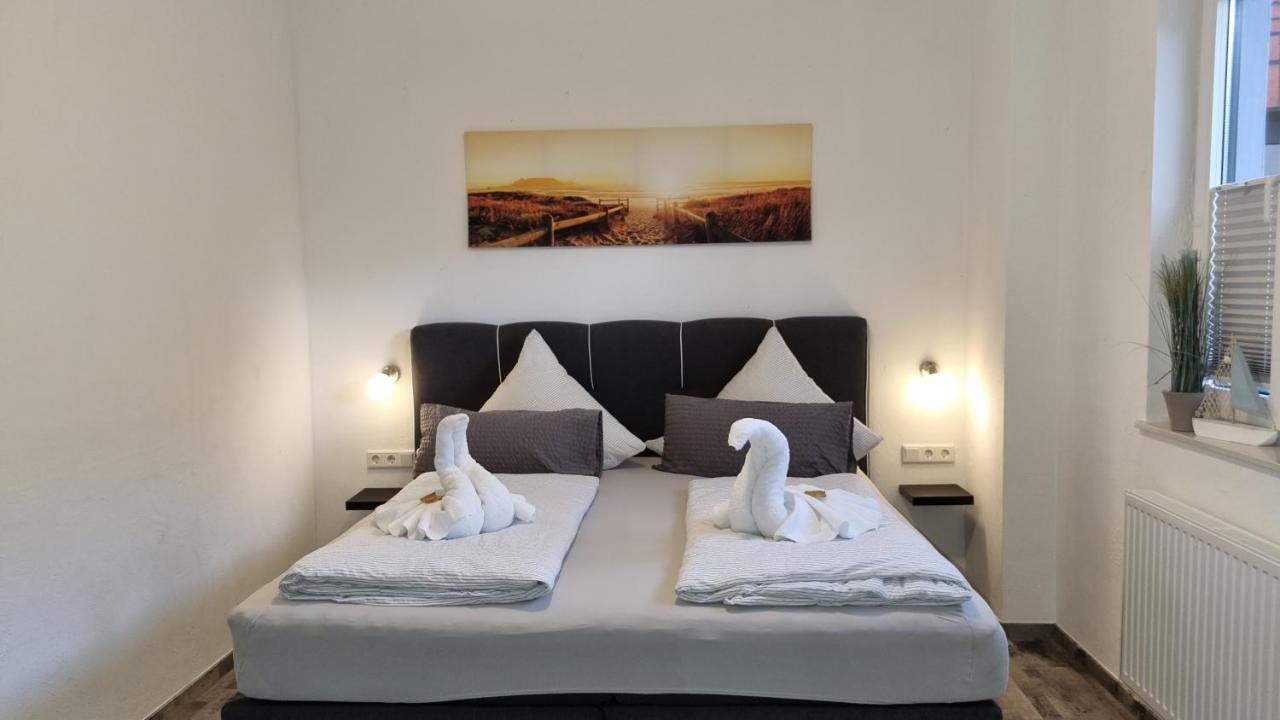 Pension Likedeeler Suite Sir Henry Morgan Боркум Экстерьер фото